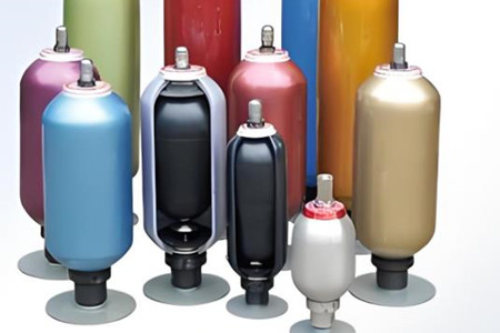 蓄能器的工作原理、結構以及用途