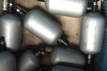 蓄能器如何運輸和搬運？朝日為大家科普！