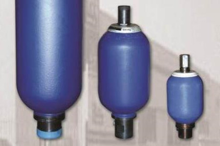 蓄能器為什么不能水平安裝？理由很簡單！